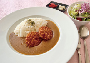 ヒレカツカレー