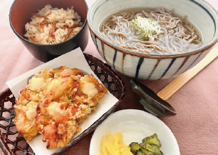 ジャンボかき揚げそば五目御飯セット