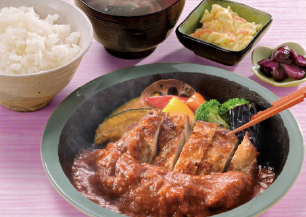 チキンステーキトマトガーリックソース
