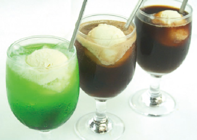 クリームソーダ、コーラフロート、コーヒーフロート